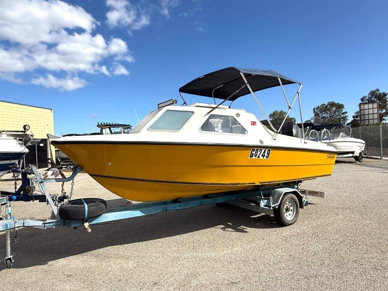 Stejcraft V1700 PROJECT FISHING BOAT SOFT DRY RIDE