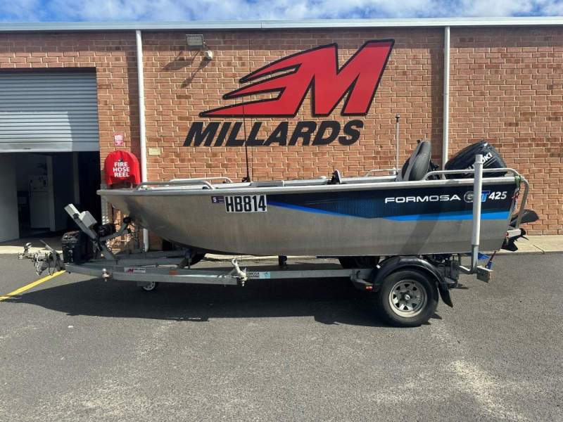 Formosa 425 GRT Tiller