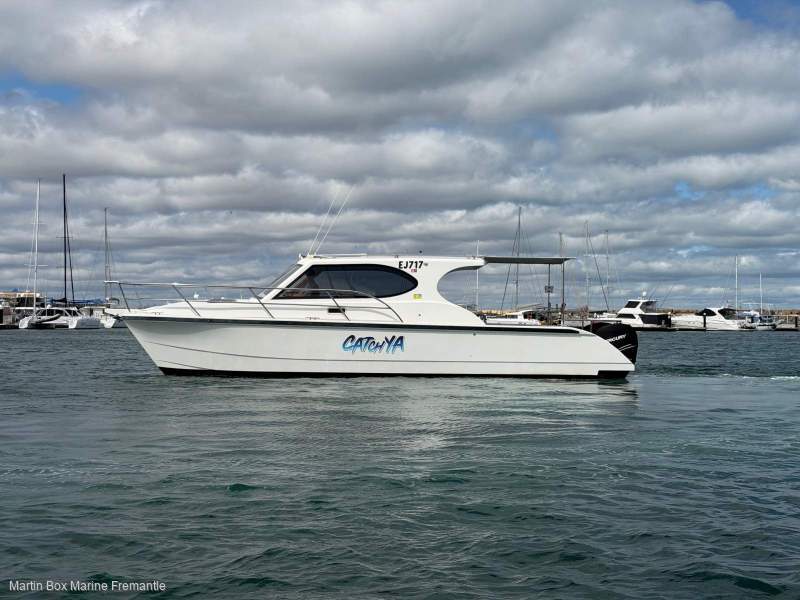 Tabateau 36 Outboard With a 4,500kg Registered Trailer