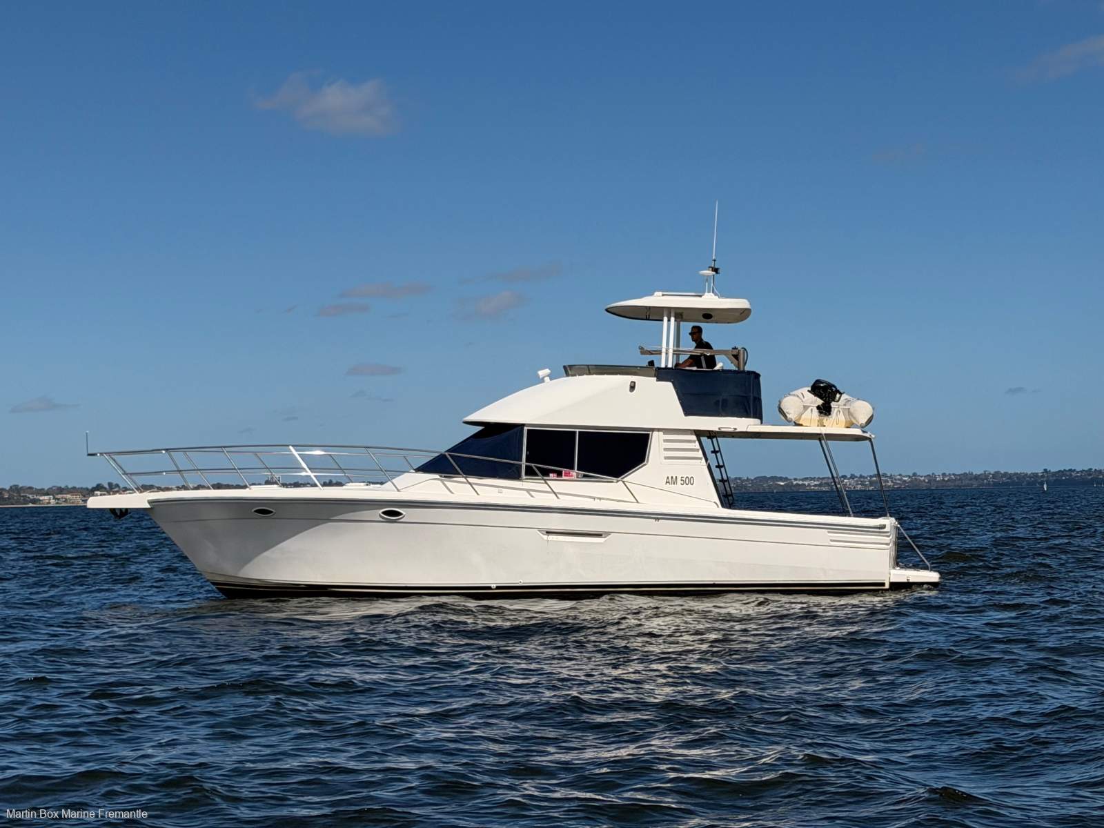 Northshore 42 Flybridge Cruiser with Bow Thruster