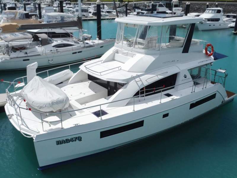 Leopard Catamarans 43 PC Owners Version