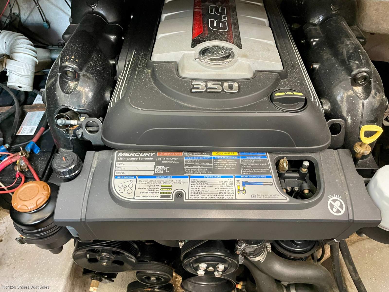 Mustang 2800 SportsCruiser Series II - 58 Hour 350HP Repower | $55K Boat Only