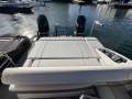 Bennington Pontoon Boat R 27