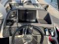 Bennington Pontoon Boat R 27