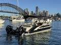 Bennington Pontoon Boat R 27