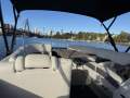 Bennington Pontoon Boat R 27