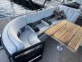 Bennington Pontoon Boat R 27