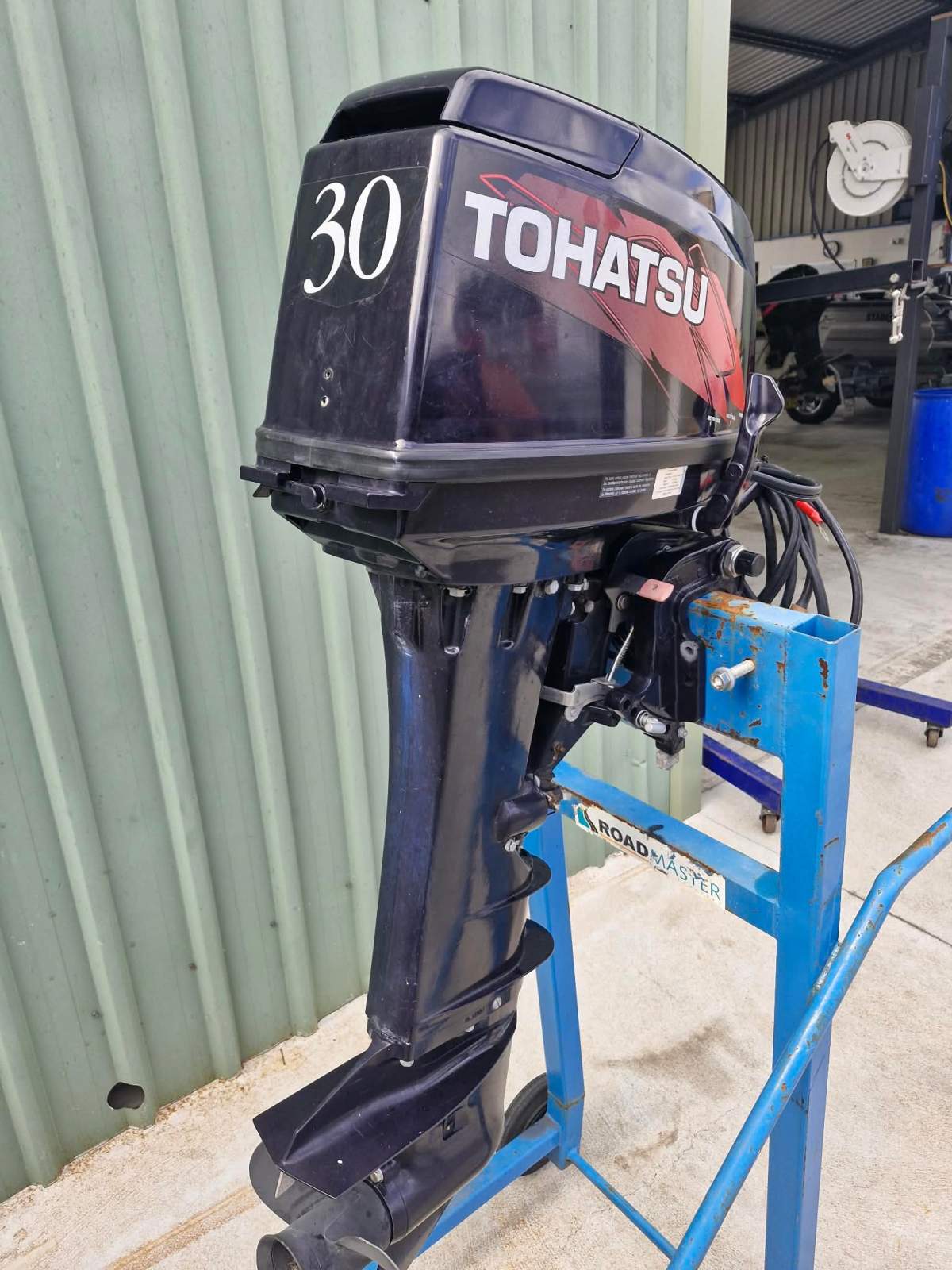2001 Tohatsu 30hp Tiller Outboard Motor