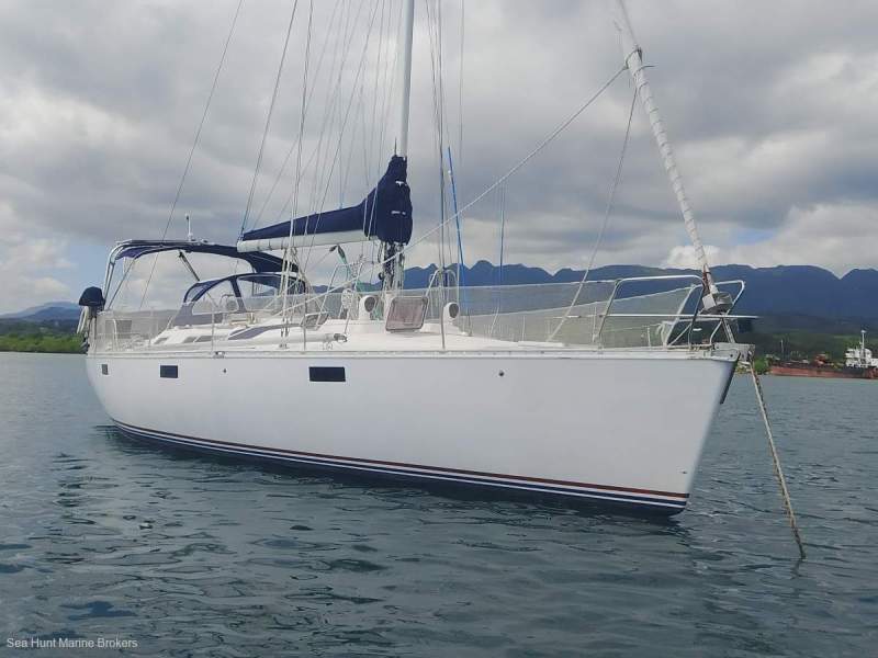 Beneteau Oceanis 430 - 3 Cabin Cruiser