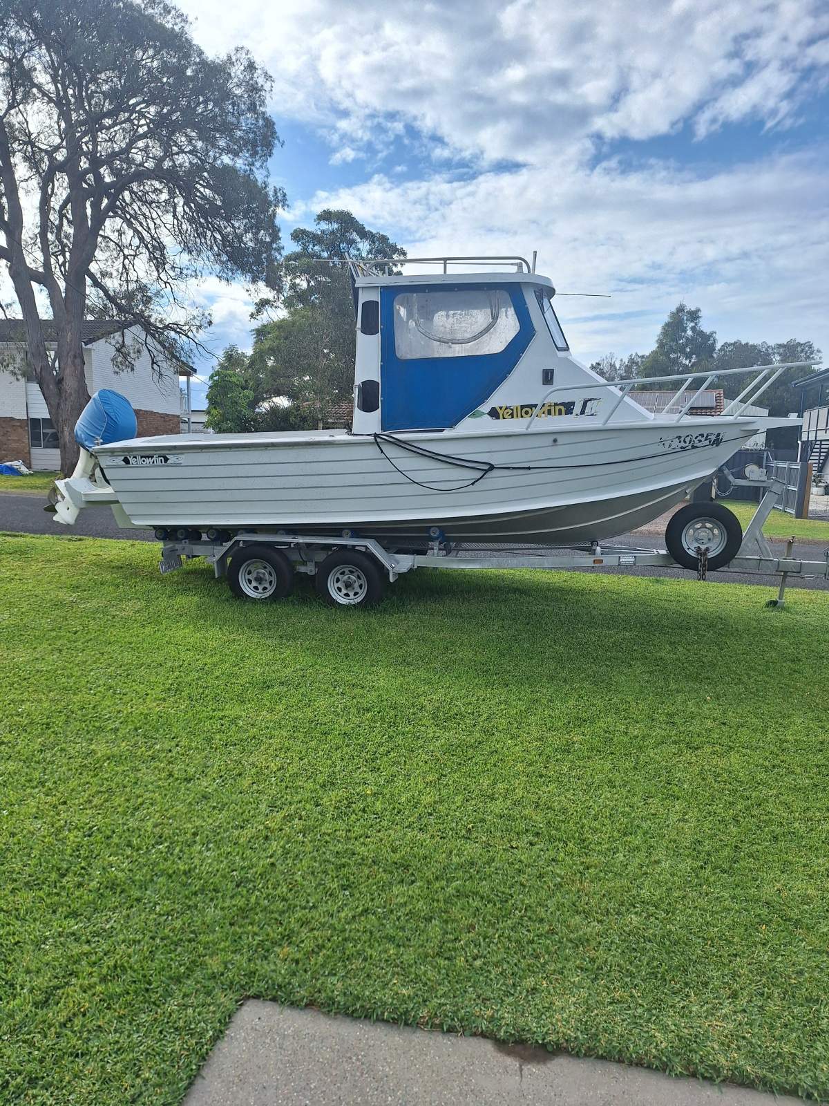 Quintrex 1989 Yellowfin 6m Hardtop