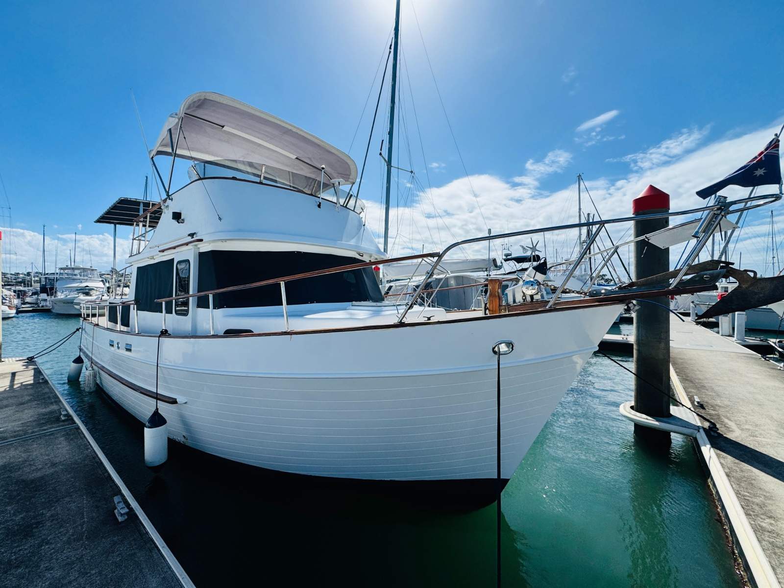 Gold Island Aft Cabin