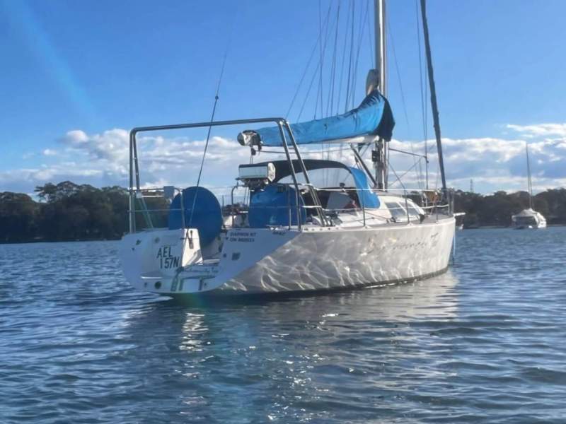 Simonis Fast 42 Owner said "Must Go!" Make an offer...