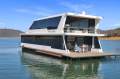 Joie de Vie Houseboat Holiday Home @ Lake Eildon:JOIE de VIE @ Lake Eildon