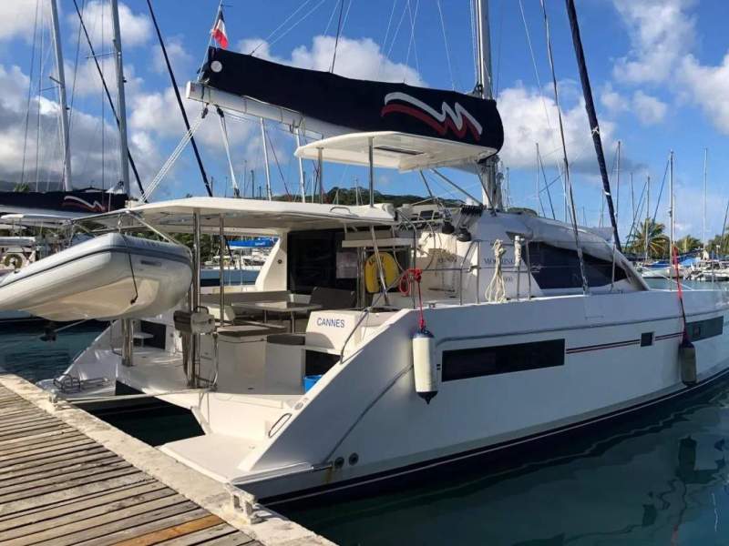 Leopard Catamarans 40 Owners version in Raiatea
