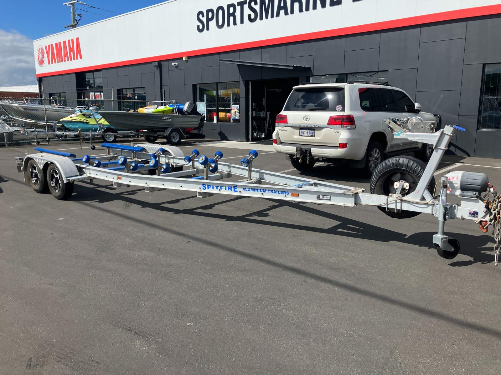 8.0 ALUMINIUM TRAILER