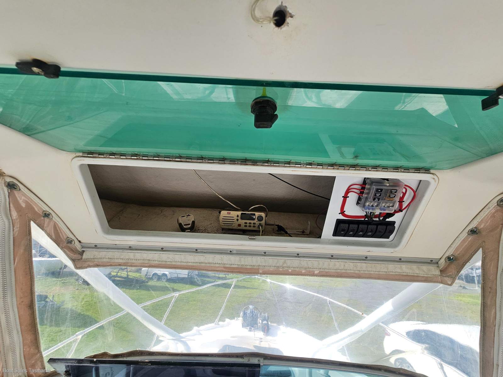 Bayliner 2002 Trophy Pro Walkaround with Hardtop