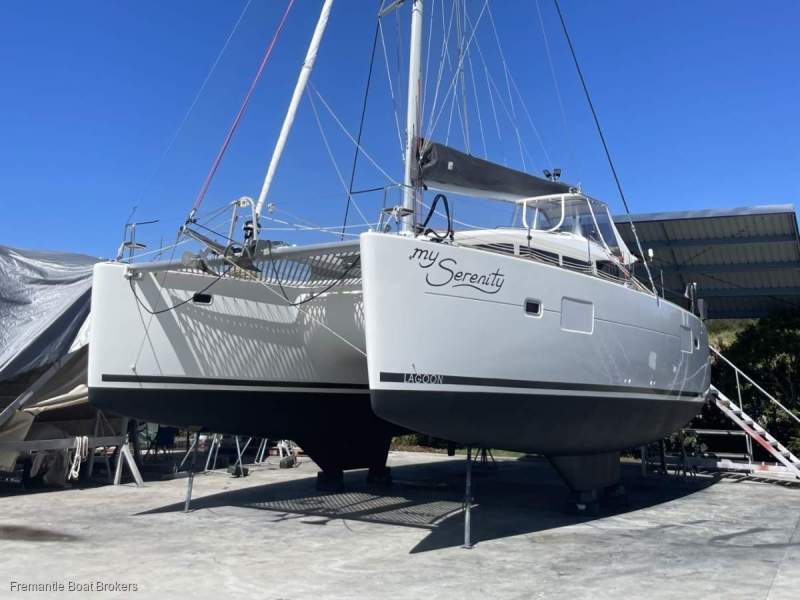 Lagoon 400 The Ultimate Liveaboard & Bluewater Cruising Cat