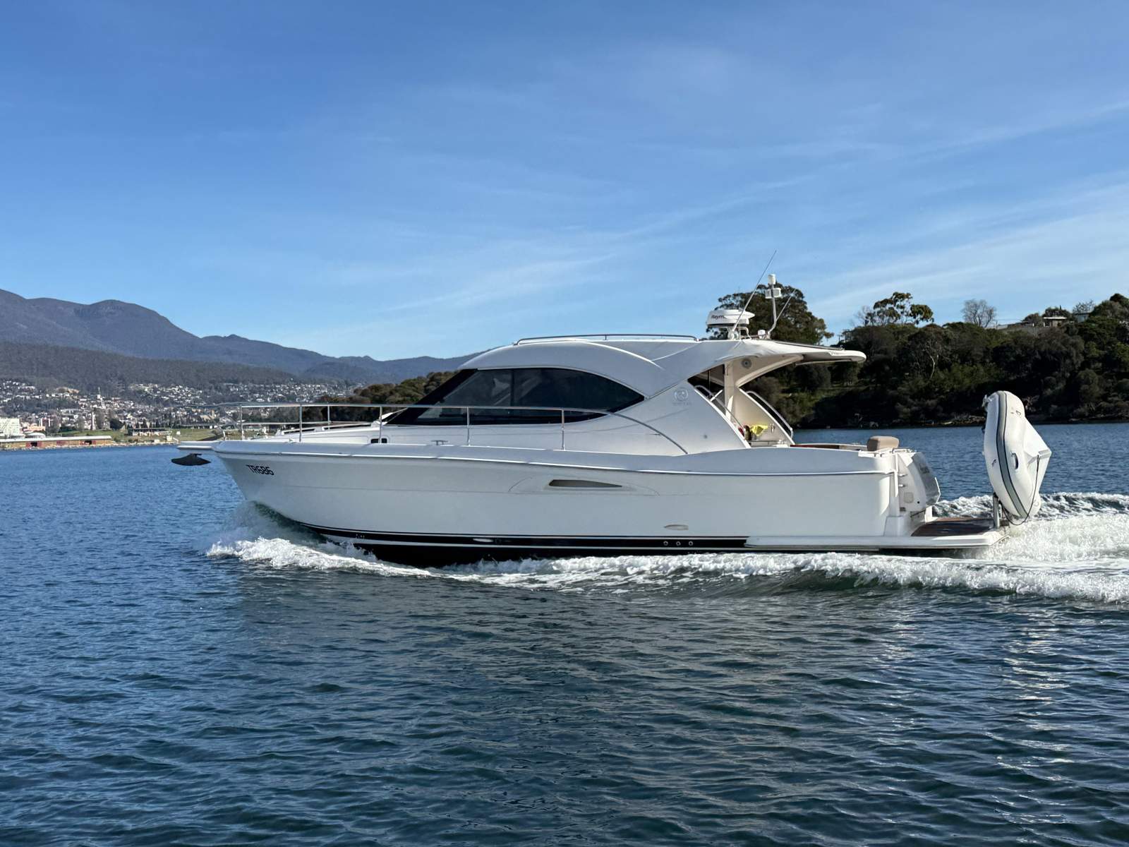 Riviera 3600 Sport Yacht Alexandra