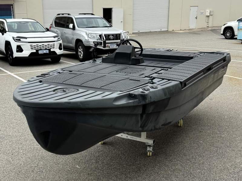 Sword Fighter Marine 4.2m Poly