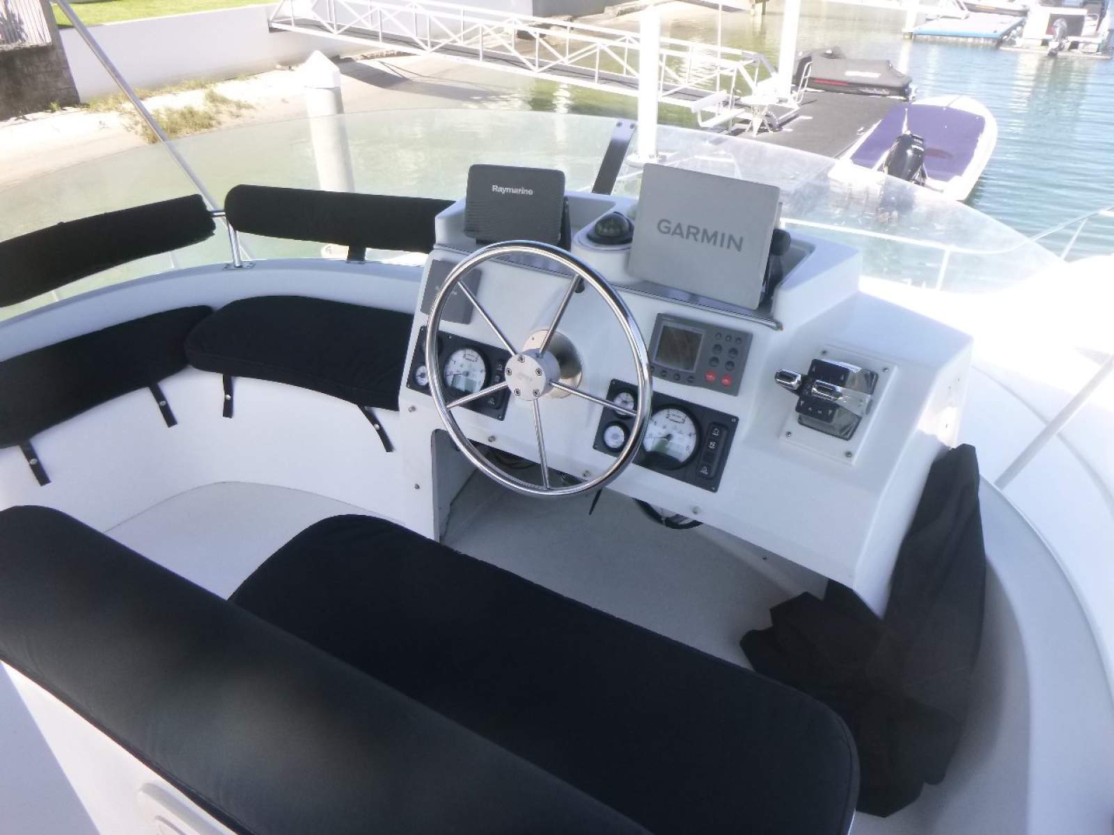 Fountaine Pajot Merryland 37 Flybridge