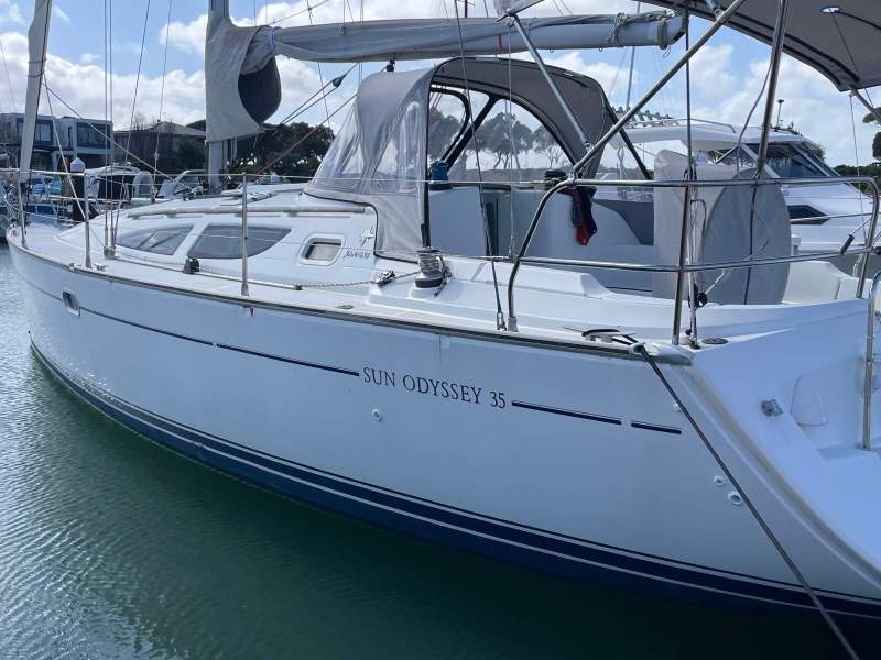 Jeanneau Sun Odyssey 35