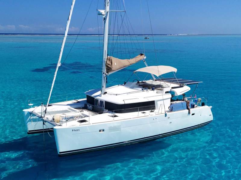 Lagoon 450 Flybridge 2015 turn key lagoon 450F