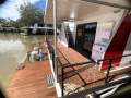 "Foxtale Eight" Dual Deck, Four Bed&Bath Houseboat