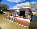 "Foxtale Eight" Dual Deck, Four Bed&Bath Houseboat