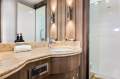 Horizon Yacht E73 Skylounge