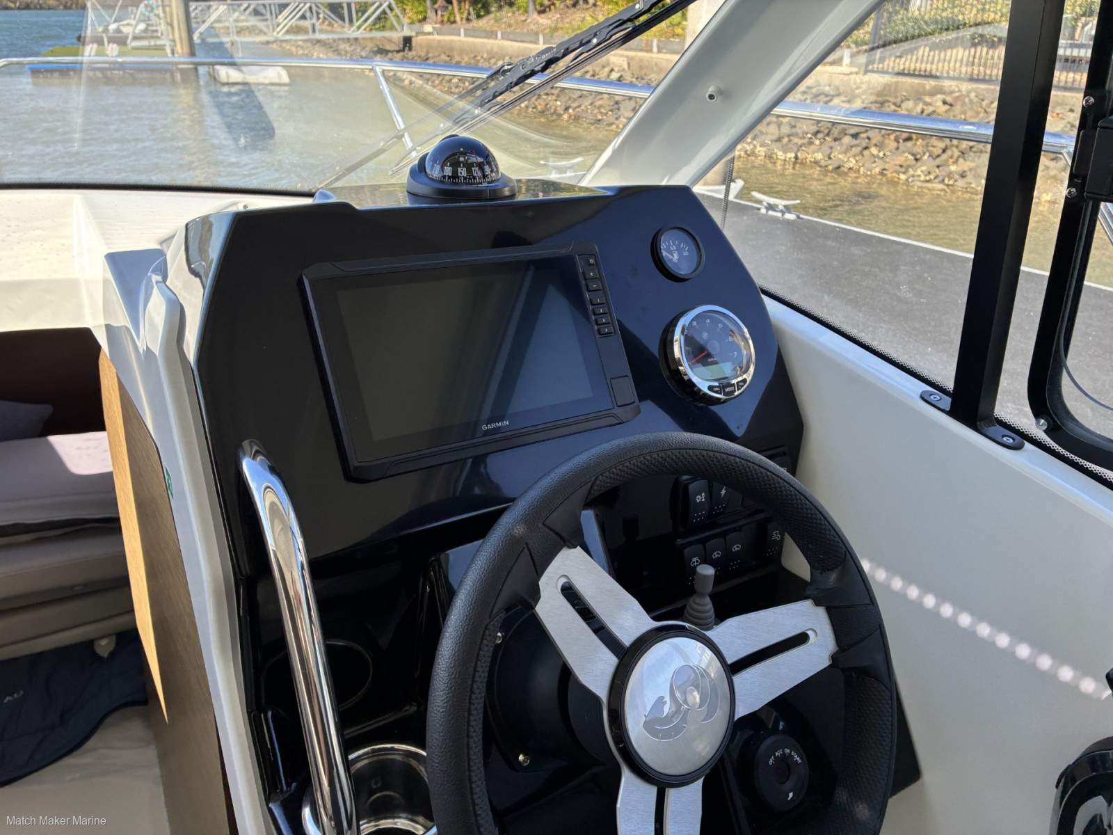 Beneteau Antares 7 OB