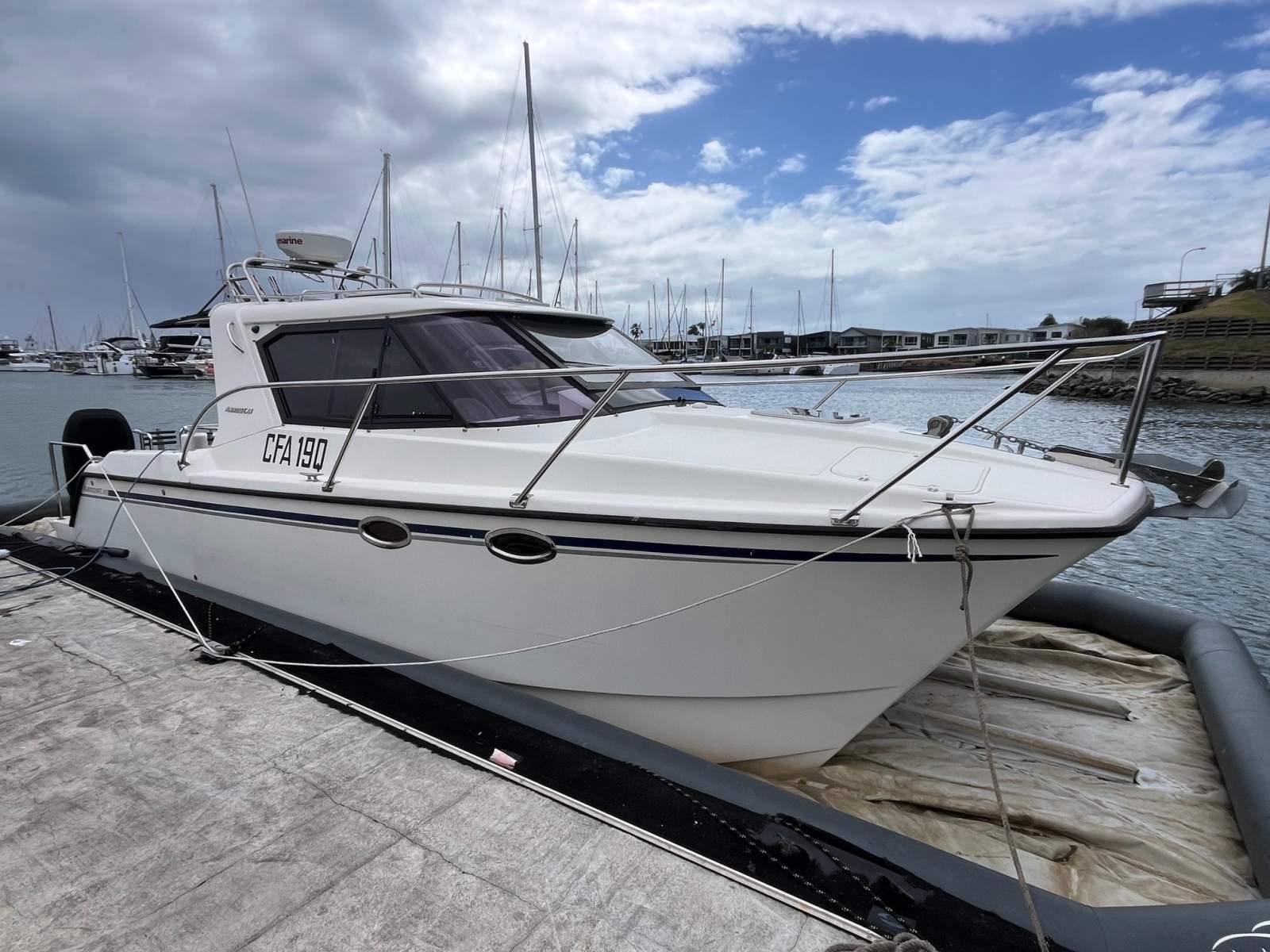 Arrowcat 32 Express
