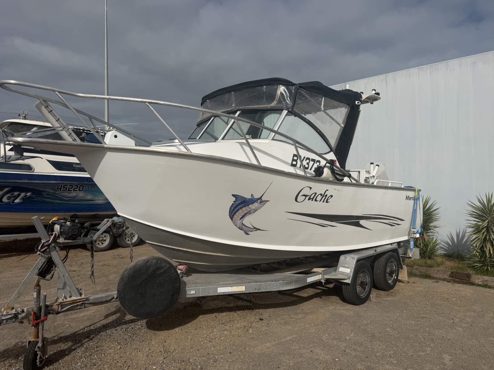 Chivers Meridian 580SF Sports Fisherman