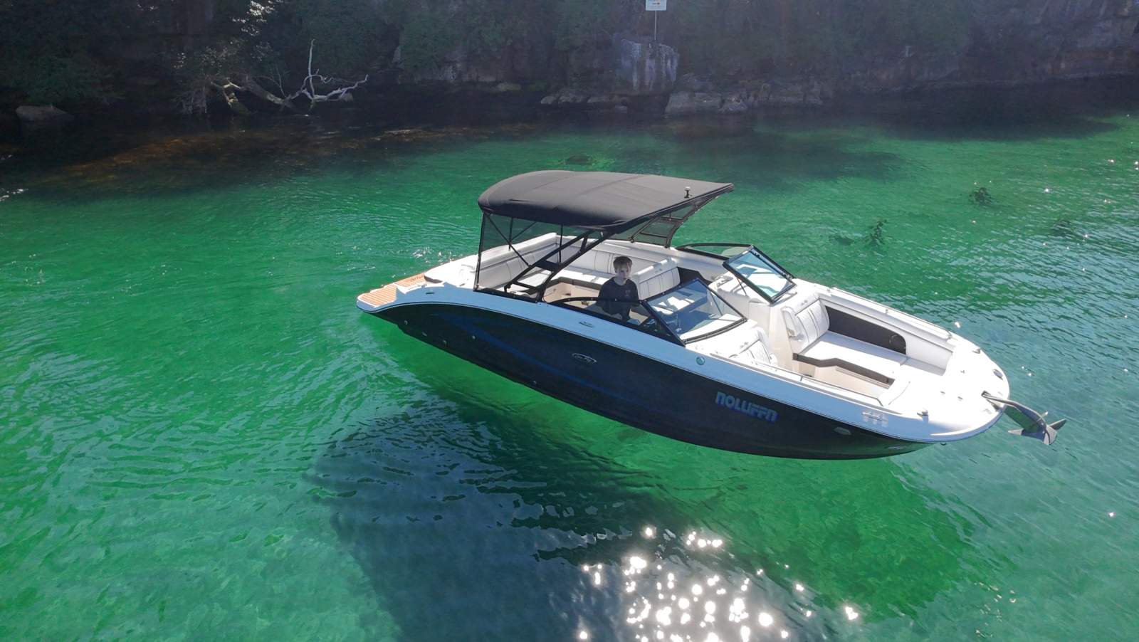 Sea Ray 270 Sundeck