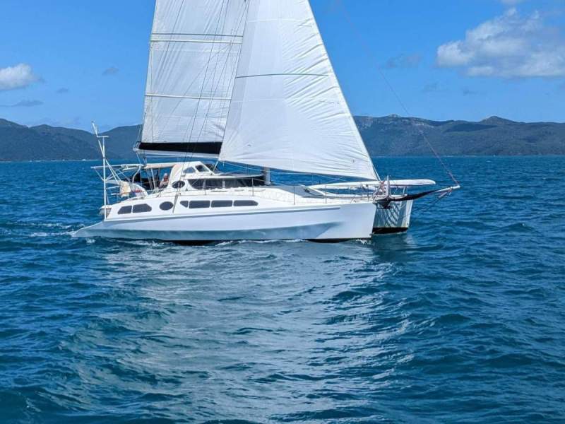 Mashford 45 Custom 13.4m cruising