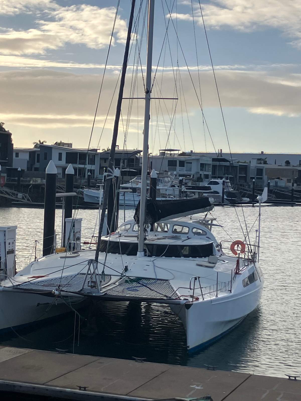 Mashford 45 Custom 13.4m cruising
