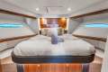 Riviera 6000 Sport Yacht