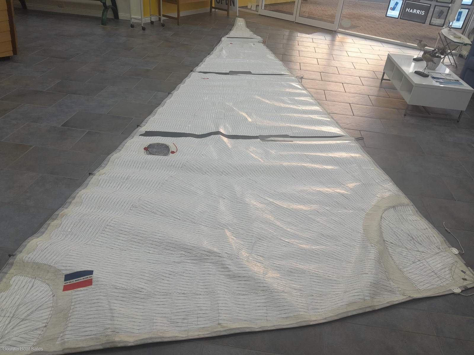 7.45 m Jib Polyester Laminate