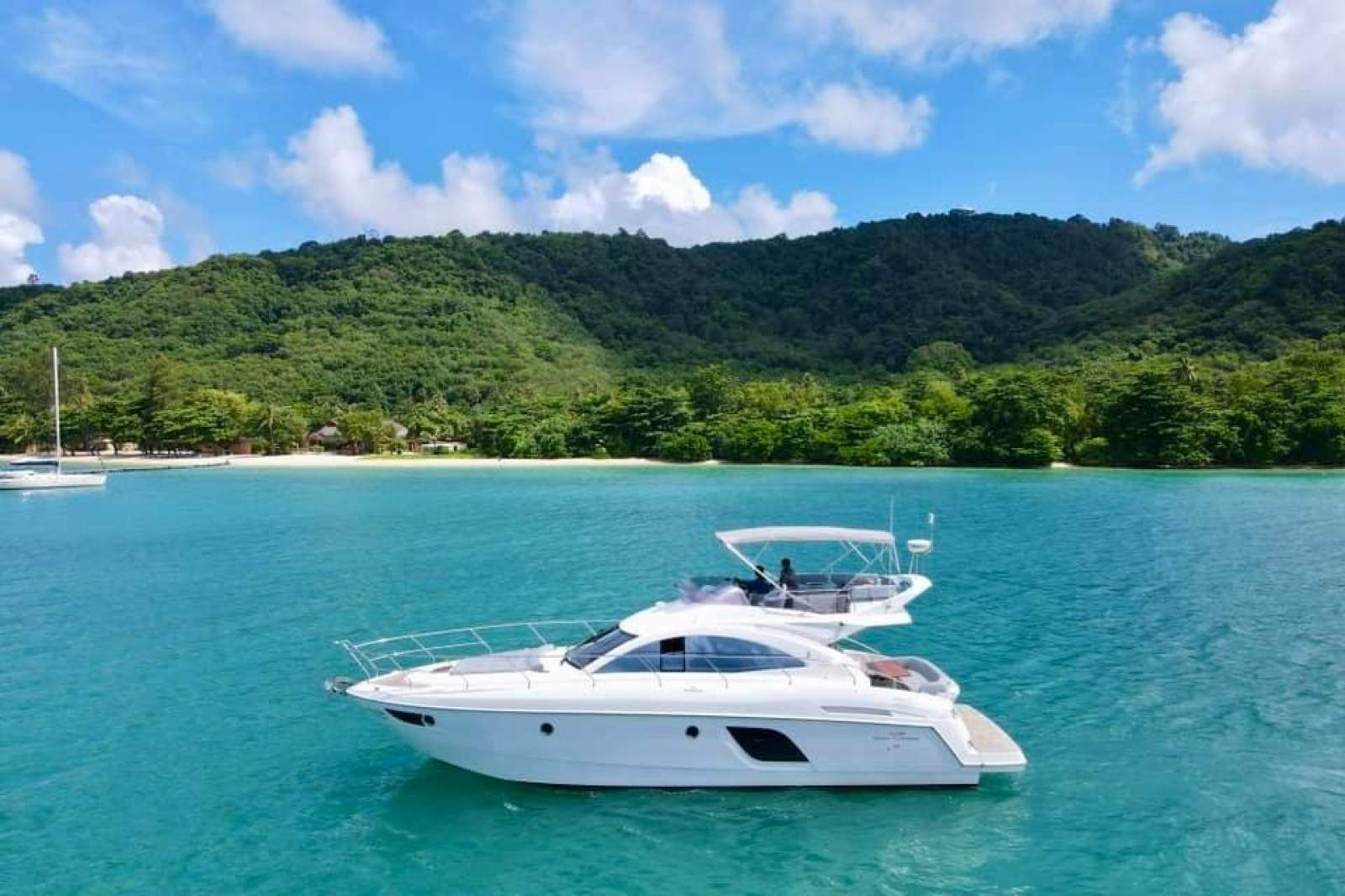 Beneteau Gran Turismo 49 Fly 2013