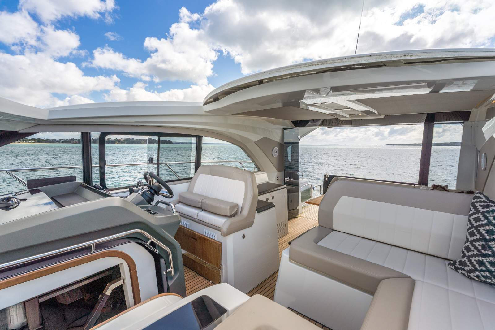Jeanneau Leader 46