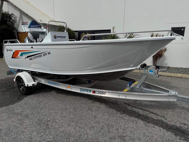 Horizon Aluminium Boats 482 Stryker XPF Fast Back Side Console