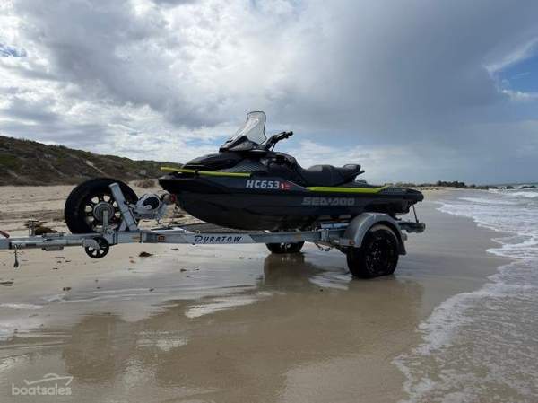 Sea-Doo Explorer Pro 170 Premium Adventure PWC with Upgraded Trailer