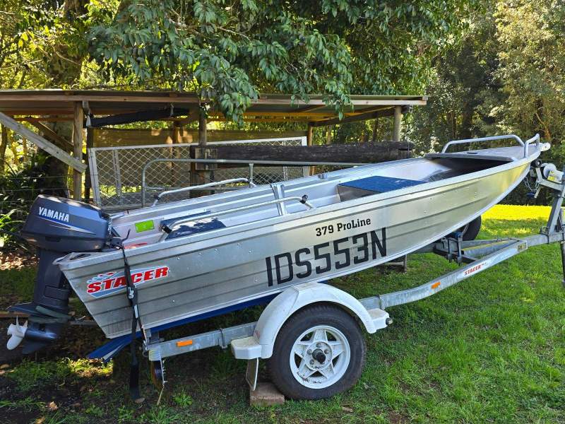 Stacer 379 Proline