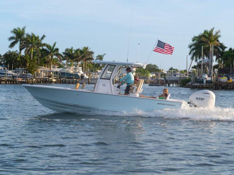 Sportsman Masters 267 Bay Boat