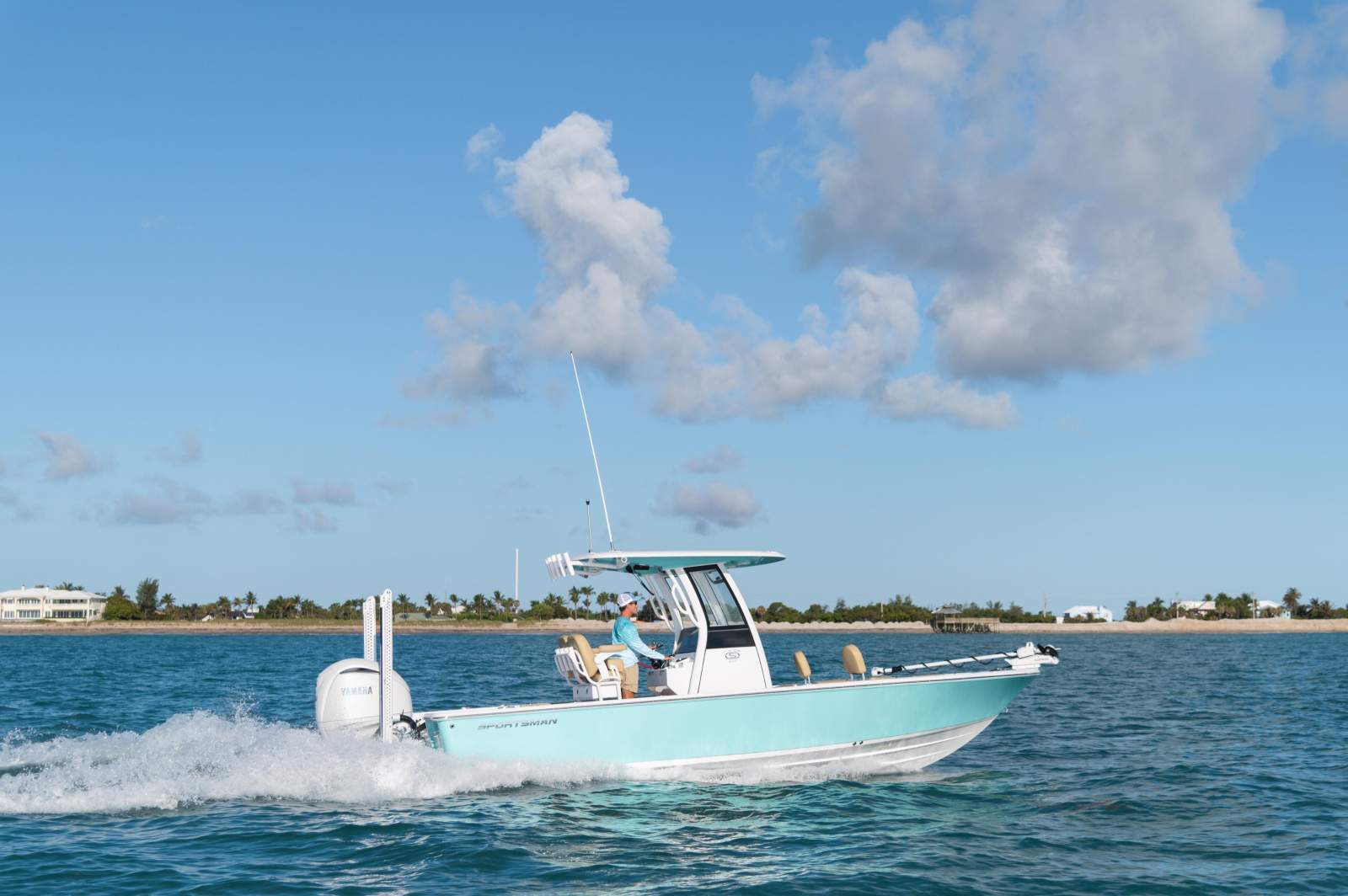 Sportsman Masters 247 Bay Boat