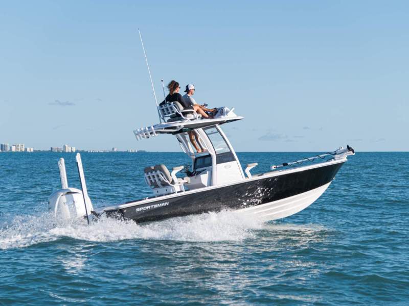 Sportsman Masters 247OE Bay Boat