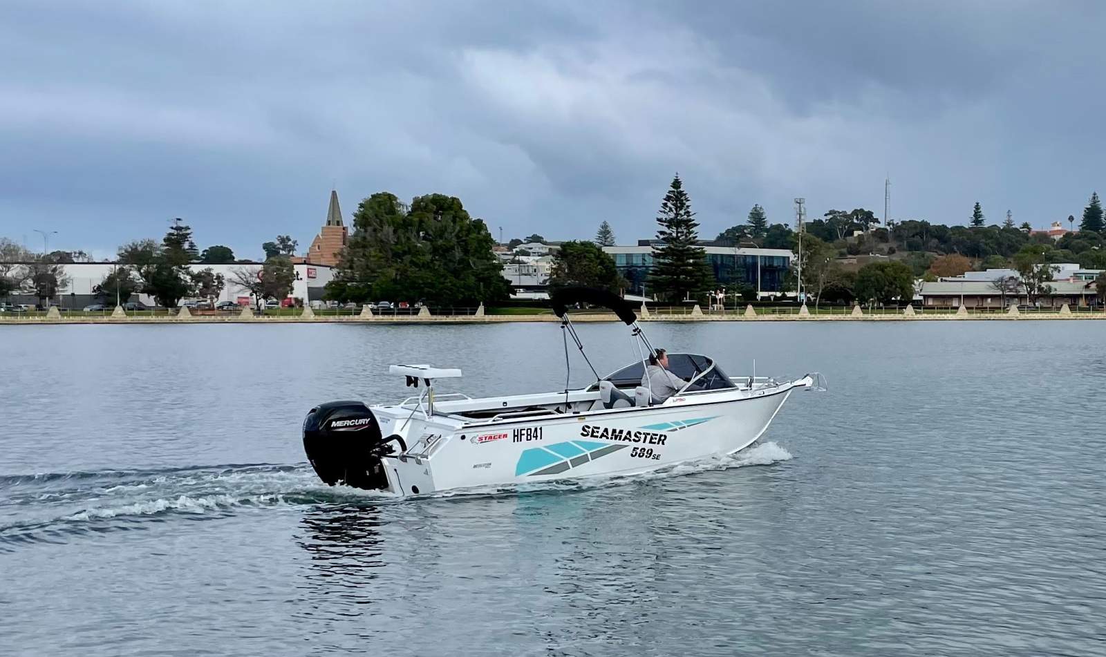 Stacer 589 Sea Master SE Premium Near-New Fishing and Family Package