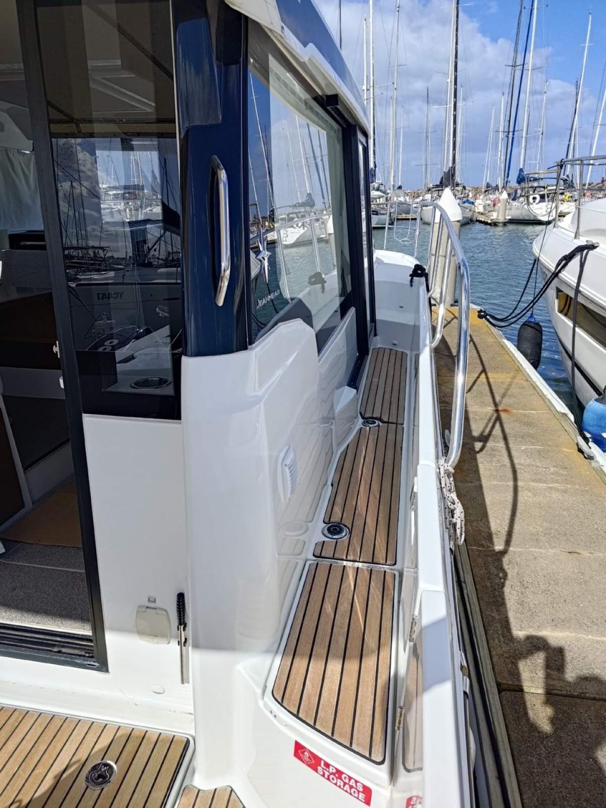 Jeanneau Merry Fisher 1095