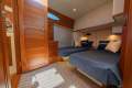 Palm Beach Motor Yachts 55 Sedan