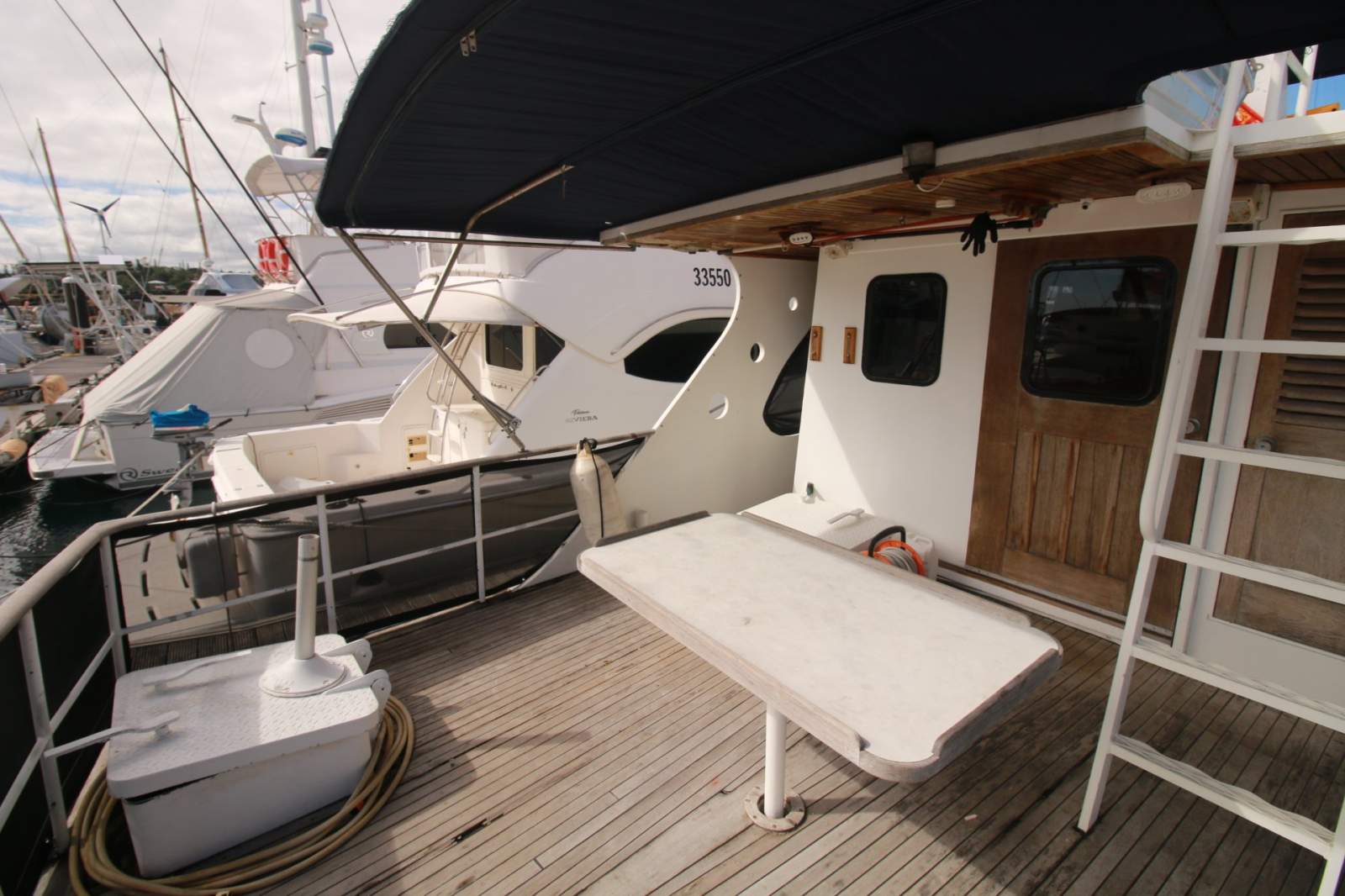 Custom Trawler Aluminium 53'