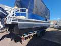 Misty Harbor 2285CS Pontoon Boat